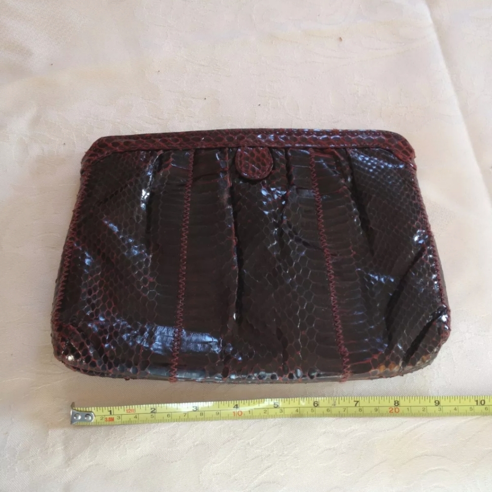 Genuine Snake Skin Aspects Purse